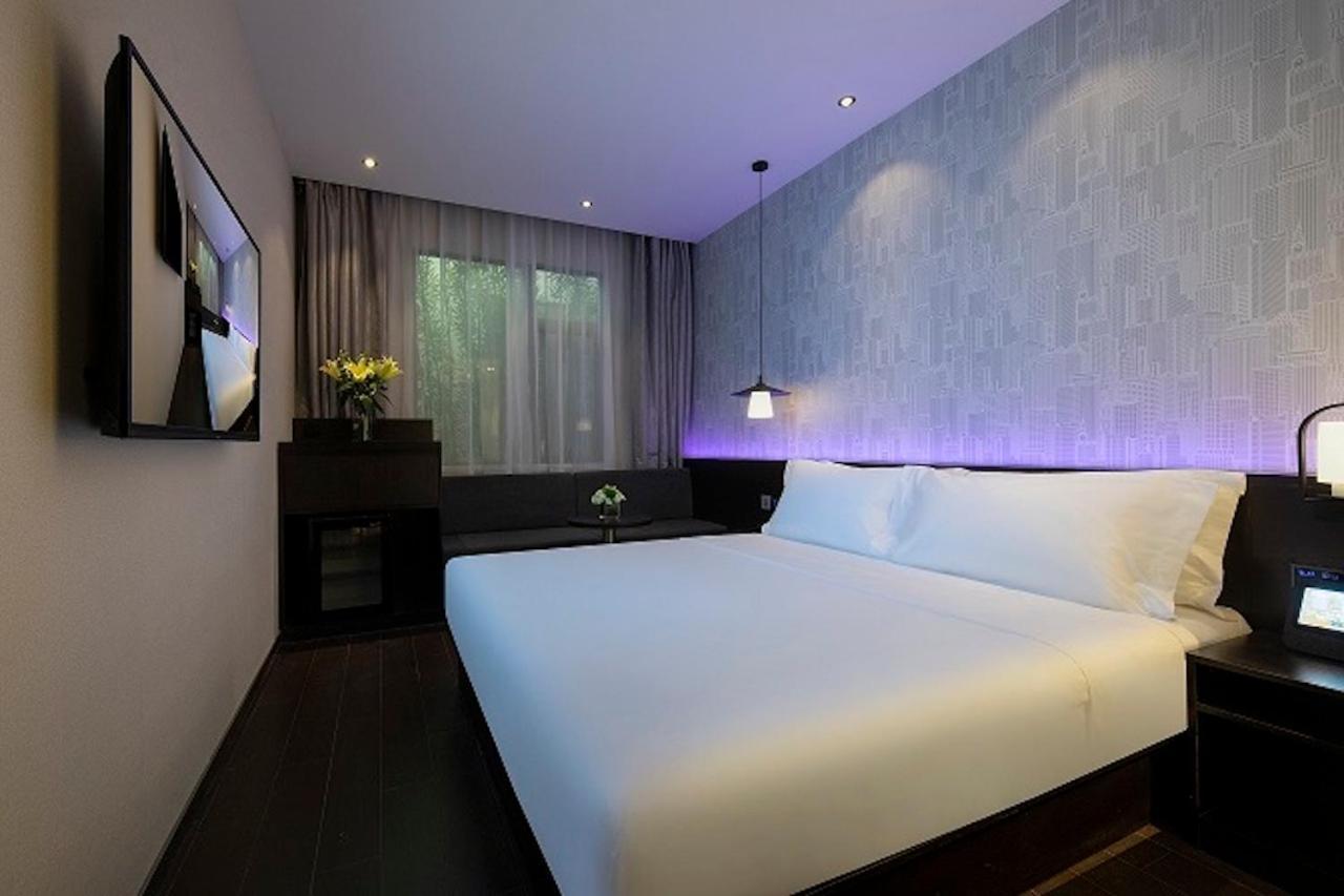 Hotel Jinglai Changshou Road Subway Station Branch 3*